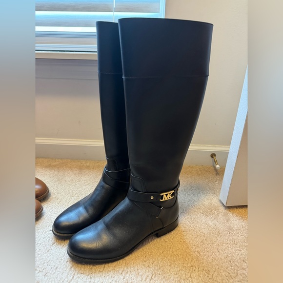 Michael Kors Boots - Picture 2 of 2